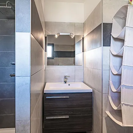 Cita Di Sali 58 By Interhome Порто-Веккіо